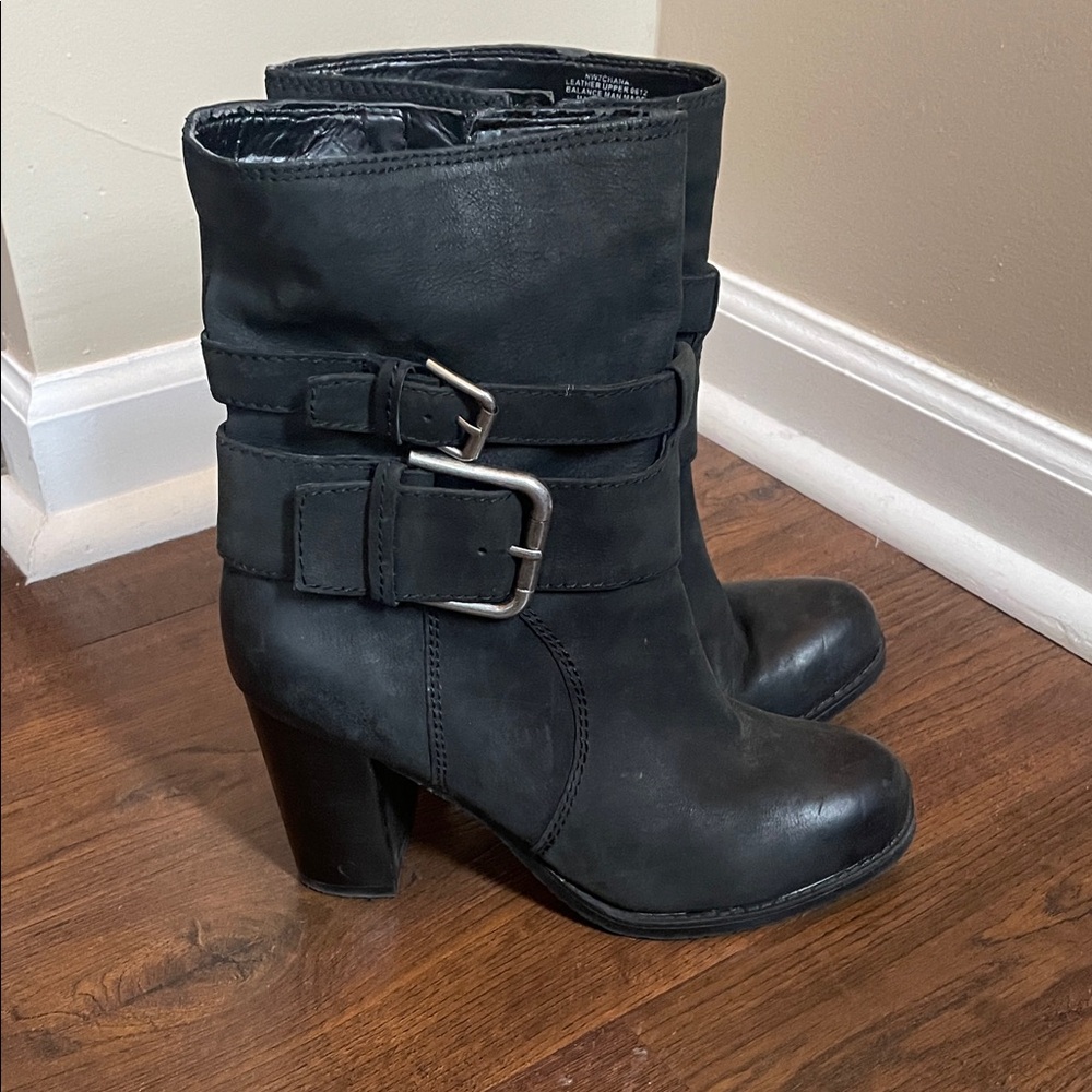 Nine West Black Leather Boots, size 8